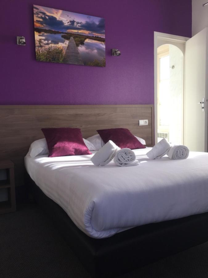 Logis Hostellerie Du Cheval Blanc Sainte-Maure-de-Touraine Eksteriør billede