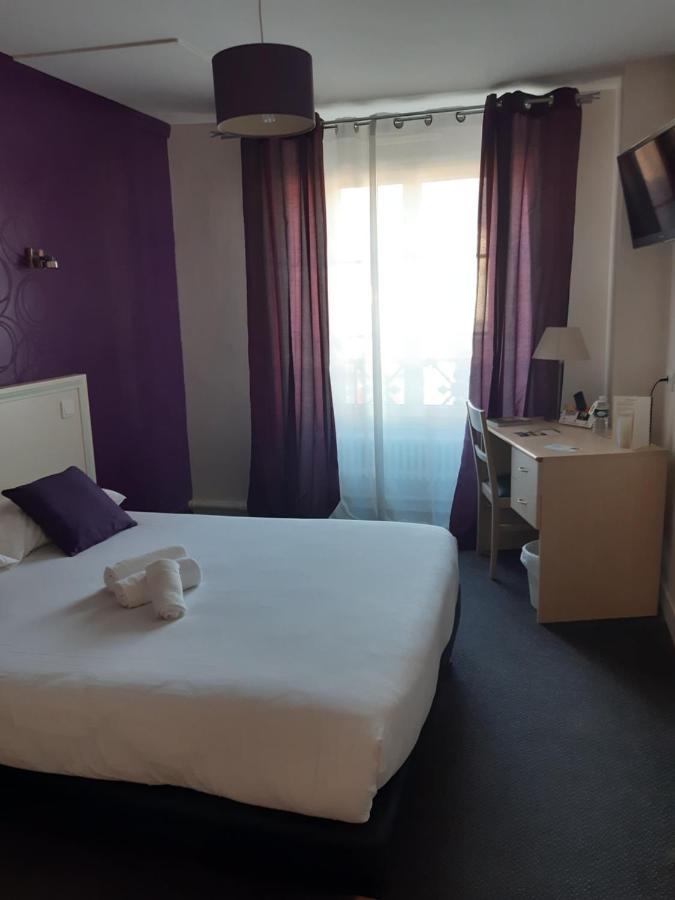 Logis Hostellerie Du Cheval Blanc Sainte-Maure-de-Touraine Eksteriør billede