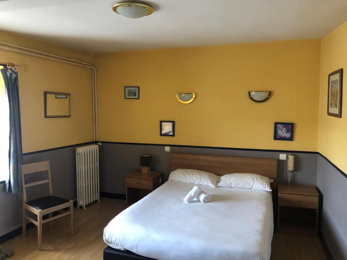 Logis Hostellerie Du Cheval Blanc Sainte-Maure-de-Touraine Eksteriør billede