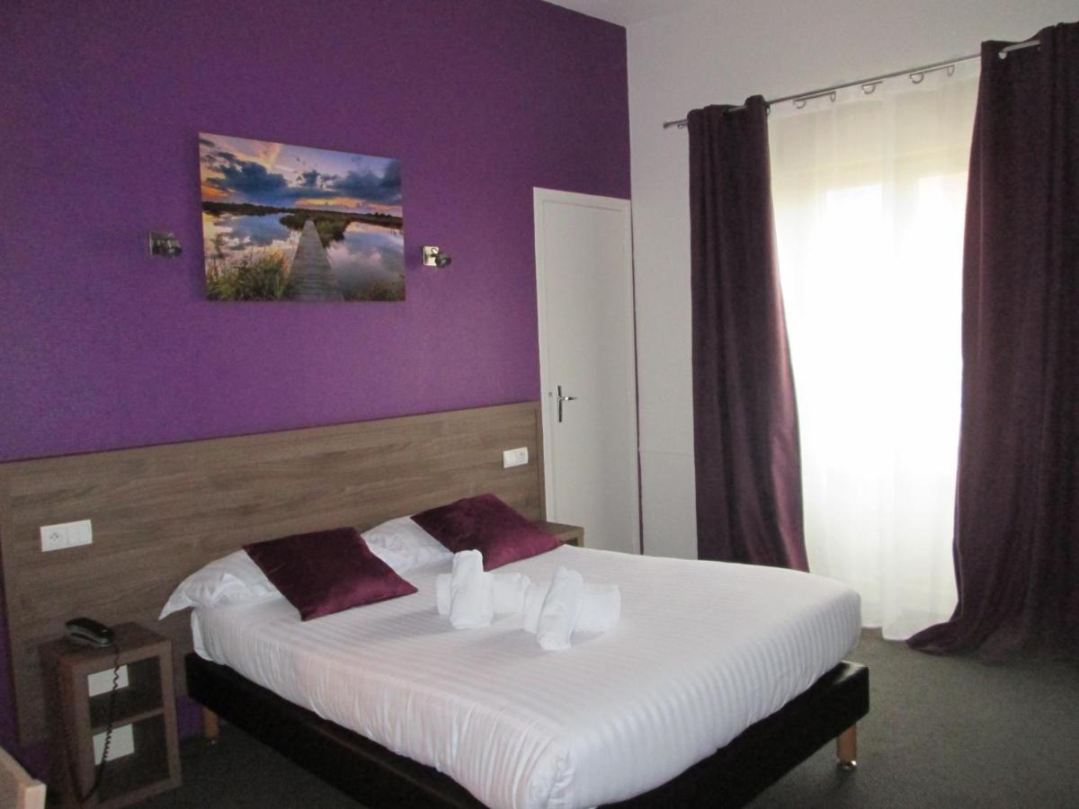 Logis Hostellerie Du Cheval Blanc Sainte-Maure-de-Touraine Eksteriør billede