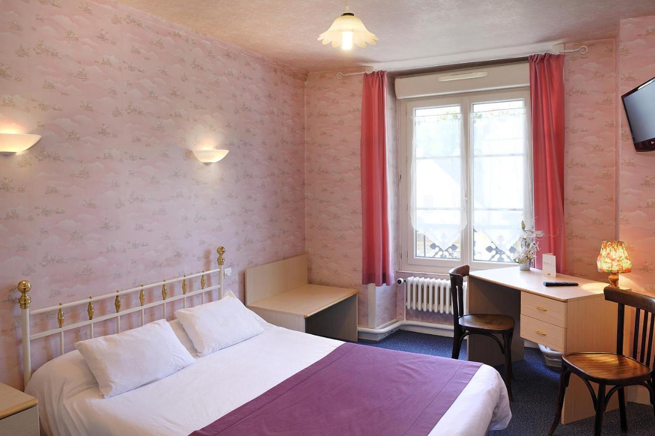 Logis Hostellerie Du Cheval Blanc Sainte-Maure-de-Touraine Eksteriør billede