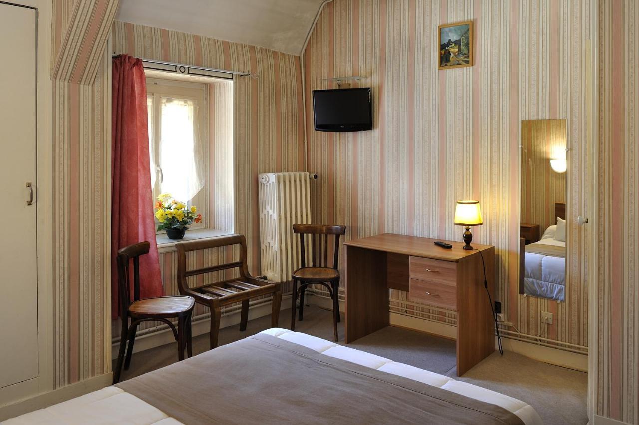 Logis Hostellerie Du Cheval Blanc Sainte-Maure-de-Touraine Eksteriør billede