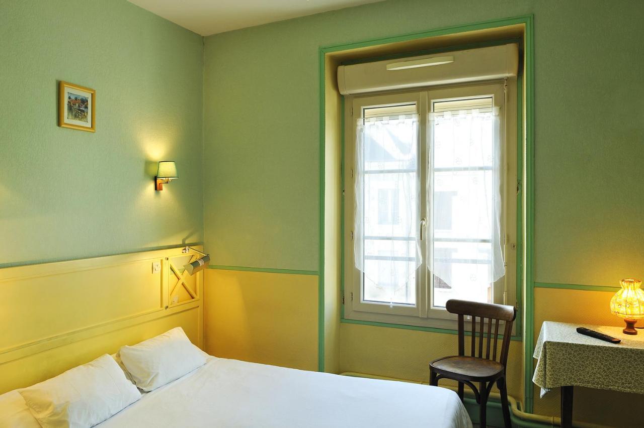 Logis Hostellerie Du Cheval Blanc Sainte-Maure-de-Touraine Eksteriør billede