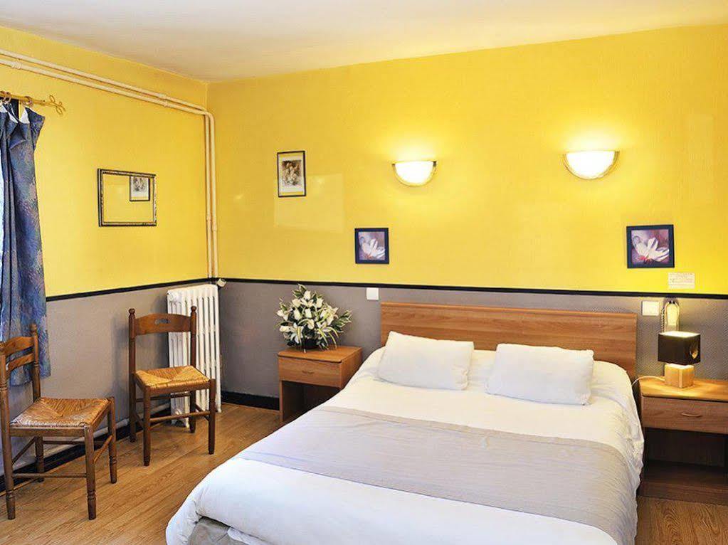 Logis Hostellerie Du Cheval Blanc Sainte-Maure-de-Touraine Eksteriør billede